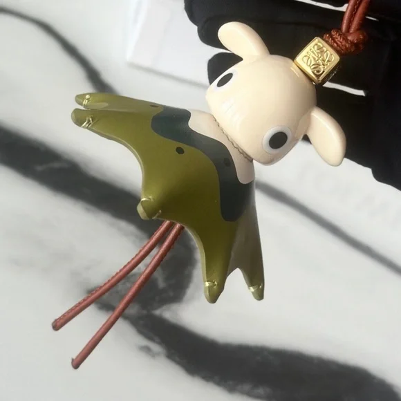 Loewe Green and Cream Bat Key Holder - Picture 2 of 5